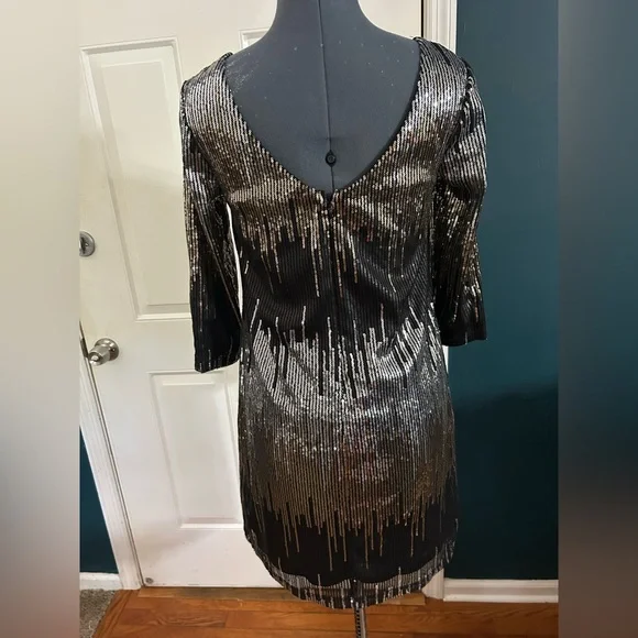 Black Gold and Silver Sequin Cocktail Dress Size 4 - Picture 4 of 7